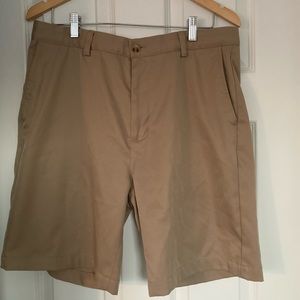 Vineyard Vine Links Short